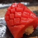 栄助寿司 - マグロ