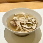 みえ田 - 松茸とマナガツオのお鍋