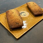 cuisine C - 焼きたてフィナンシェ　シェフの顔です