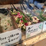 エムズマーケット デリカテッセン&ダイナー - 