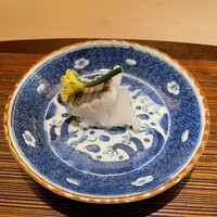 室町 唯 - 