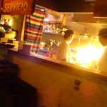 エルボラーチョ - 厨房ではファイヤーの連発です！