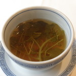 海鮮名菜　香宮 - 料理長特選　本日のスープ：クレソンと砂肝のスープ