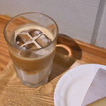 COFFEE VALLEY - Café Latte (Colombia) – JPY 610 (Tax Included)