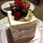 トラスパレンテ - ショートケーキ と
栗の何とか(^^