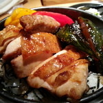 DOMA NAKA - 最近の焼き鳥丼