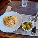 カントリーパパ - 夜LUNCH明太子クリームパスタ、サラダ