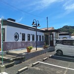 カントリーパパ - 外観