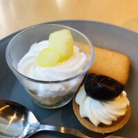 ブッフェアンドカフェ スロープサイドダイナー ザクロ - 