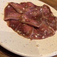炭火焼肉ホルモン うしごろ 中目黒店 - 