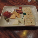 ナイトトレイン - チーズ盛り合わせ