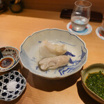 東麻布 天本 - 玄界灘のあら、仙鳳趾牡蠣