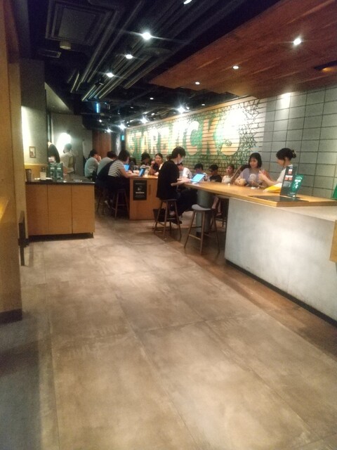 STARBUCKS COFFEE Shibuya Mark City Ten photo 4