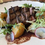 ザ タヴァン グリル＆ラウンジ - 