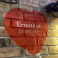 Seafood bar Ermitage 横浜鶴屋町店 - 入口から遊び心満載♪