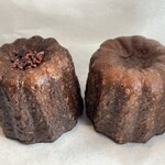 サンドイッチパーラー楽楽 - 左　限定のショコラ　右　プレーン