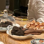 やまぐち - 大量の黒トリュフ