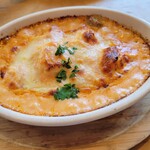 PINY - あつあつトマトクリームのシーフードグラタン