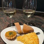 Gandarias - チャコリ、カニクリームタルト、オムレツ