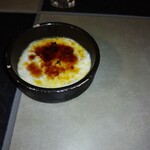 MEAT BOX - 目の前で見せてくれるデザート　　　美味しかったです　カタラーナは池田町の棚橋牧場のもの美味しい