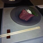 MEAT BOX - 燻製豚のポテトサラダ　珍しい野菜が…名前忘れた　　ボリューム、燻製の匂い　　これだけで、かなり満足感