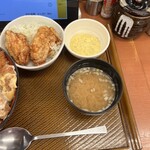 とんから亭 - タルタルも鎮座