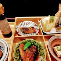 銀座米料亭 八代目儀兵衛 - 
