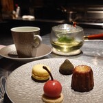 アルギュロス - 