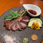 六蔵 - ラムチョップ炭火焼