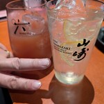 六蔵 - 左  カシオレ・右自家製はちみつレモンサワー