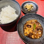 4000 Chinese Restaurant - 麻婆豆腐