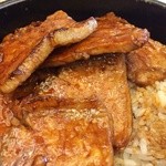 ゆうたく - 大きなぶた丼