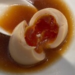 上方レインボー - 名物味玉アローカナ