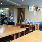やぶ善 - 店内中央。