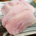 喫酒 フグさん - ビンチョウマグロの刺身  久々に美味しいビンチョウマグロを食べましたー。