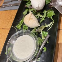 オービカ モッツァレラバー 横浜店 - 水牛の3種モッツァレラ