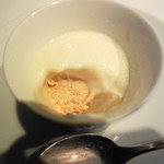 レフェルヴェソンス - ミルクムースとダージリンアイスクリーム