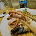 猫と月 chan mie noodles - 