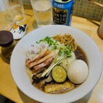 猫と月 chan mie noodles - 