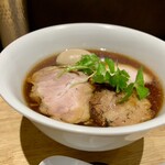 らぁ麺や 嶋 - 味玉らぁ麺（醤油）　珠玉の一杯。食べたら幸せになります。