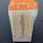 セブンイレブン - 料理写真:ミックスサンド (税抜)280円 (2024.07.08)