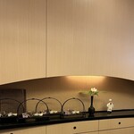 山玄茶 - 中盤、開いたと思ったら、後半、また蕾が閉じ始め、まるで一緒に楽しんでいるようでした♥️