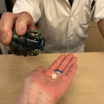 山玄茶 - 運試しの金平糖タイム✩.*˚今日は白1個！こんな日もあるよね✩.*˚(:3_ヽ)_