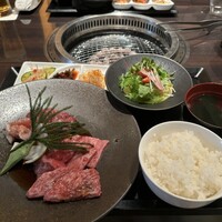 焼肉 青山外苑 - 