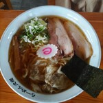 青竹手打ち らーめん 弐現 - ワンタン麺♪