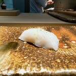 253963892 - ミズイカ