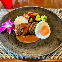 グリロジー バー＆グリル - 