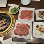 ワンカルビ - 全品焼肉食べ放題コース　2024.7