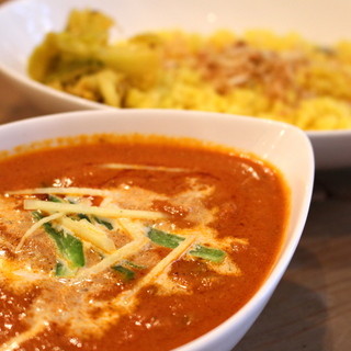 Please enjoy authentic Indian curry♪