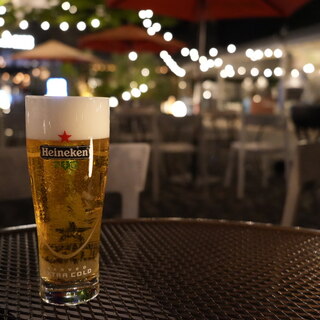 【フリードリンク付】運河を見渡しながら開放的なBBQ♪